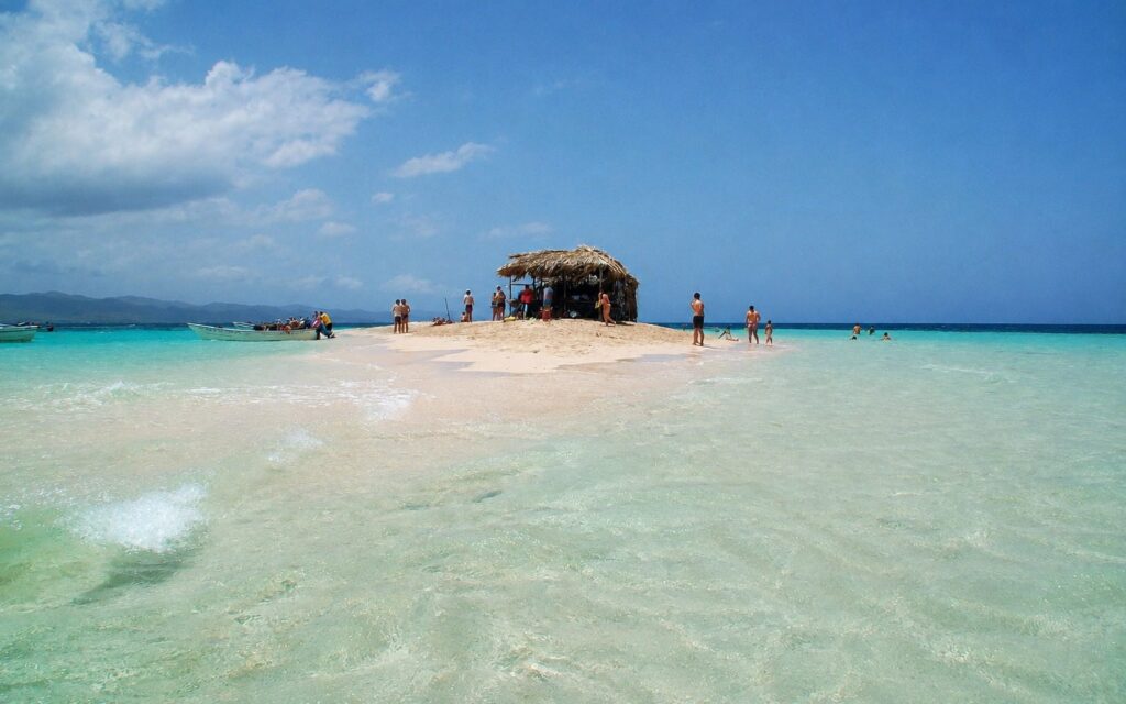 Paradise Island – Cayo Arena 4